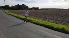 160911 Vale of York half Simon Midwood finish.jpg